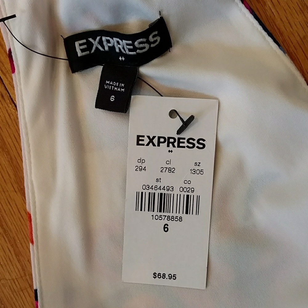 🐿️ Floral Express Dress - Picture 5 of 6